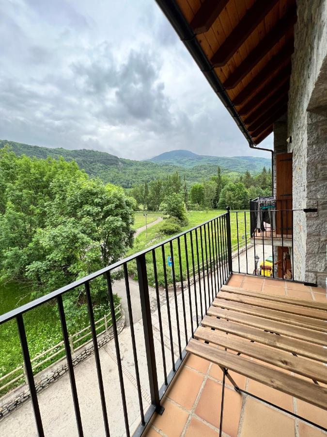 Ferienwohnung El Mirador De Cerler Benasque Exterior foto